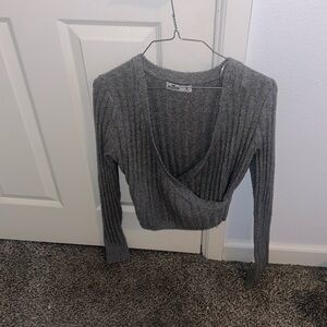 hollister sweater!